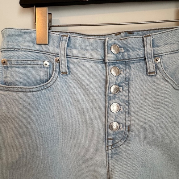 Worn Once  Petite Slim Wide- Leg jean with button fly in all-day stretch SZ 29 P - Picture 2 of 7